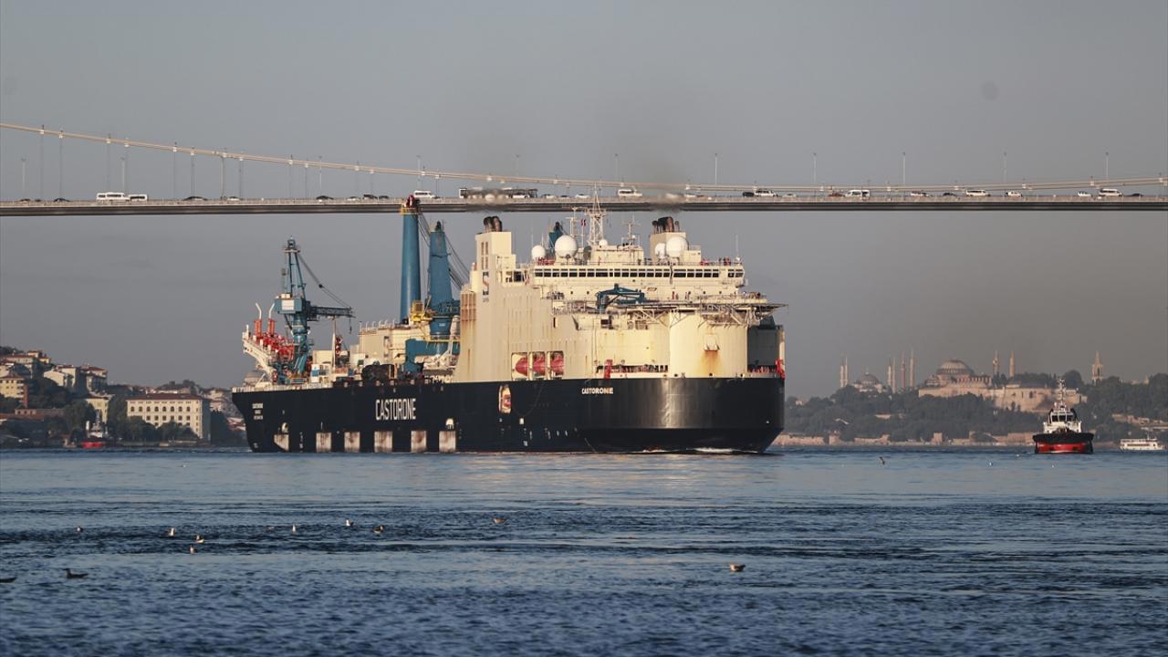 İstanbul Boğazı Gemilere Açıldı