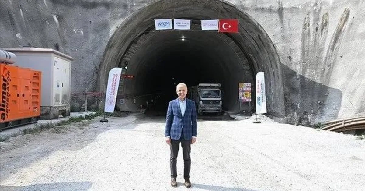 Bakan Uraloğlu’ndan İzmir-Ankara Hattı İçin Müjde: Tamamlanma Tarihi Belli Oldu