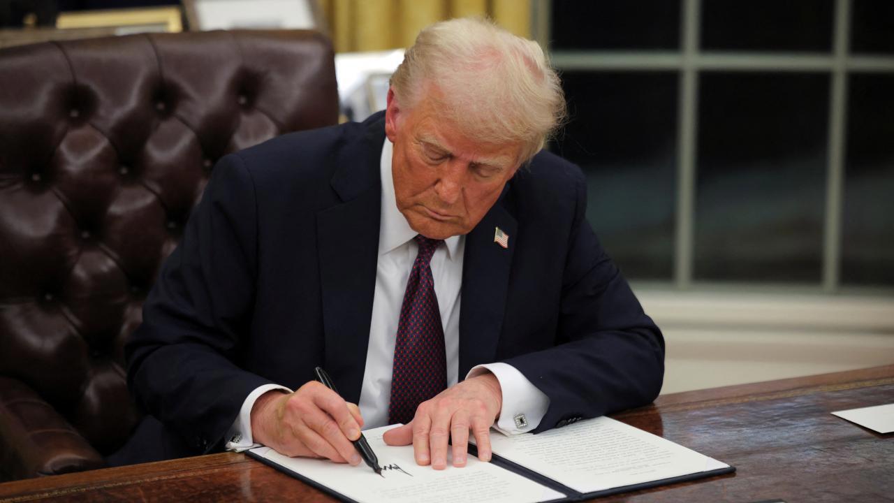 Trump Kararnamelerle Aksiyon Aldı
