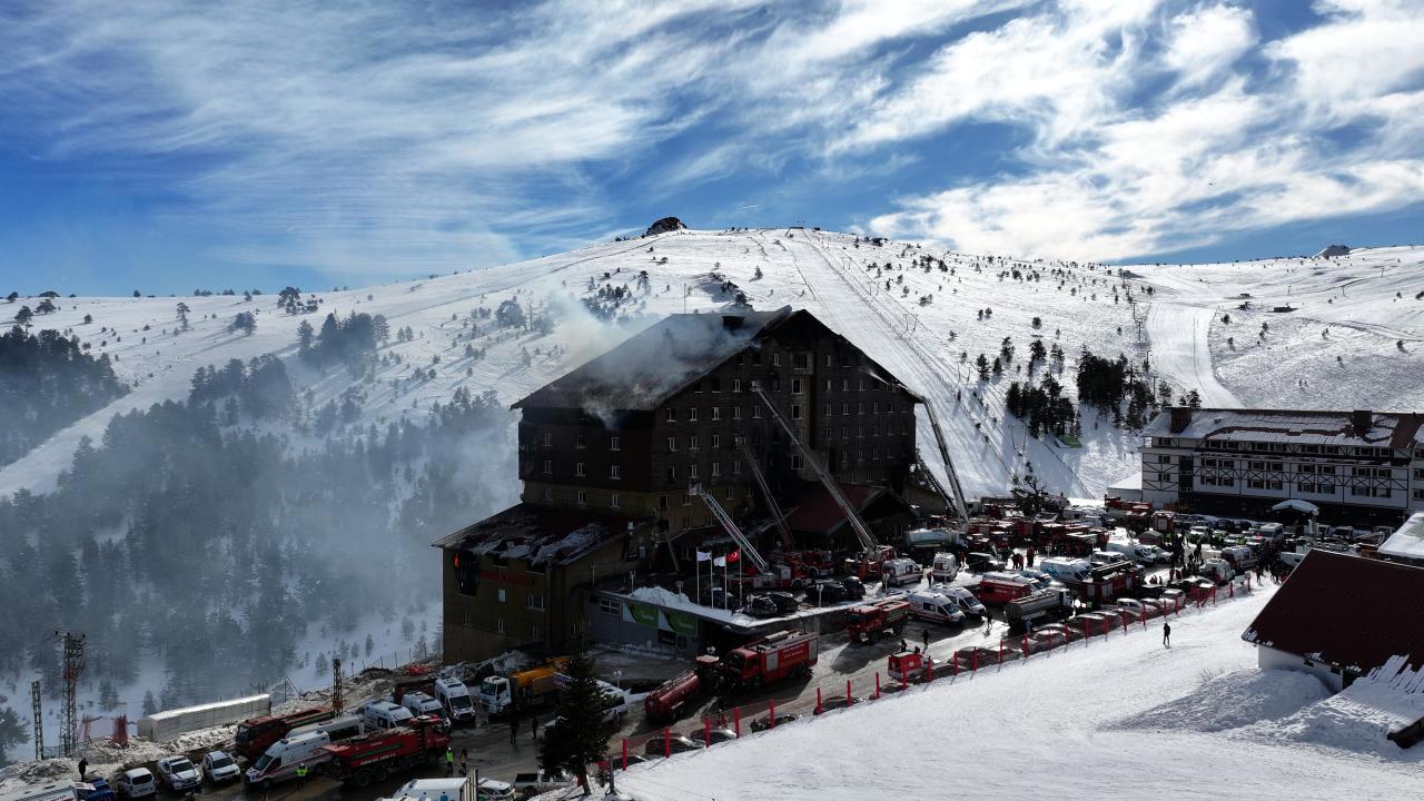 Bolu Belediyesi'nden Skandal Karar: Yanan Otele Uygunluk Belgesi